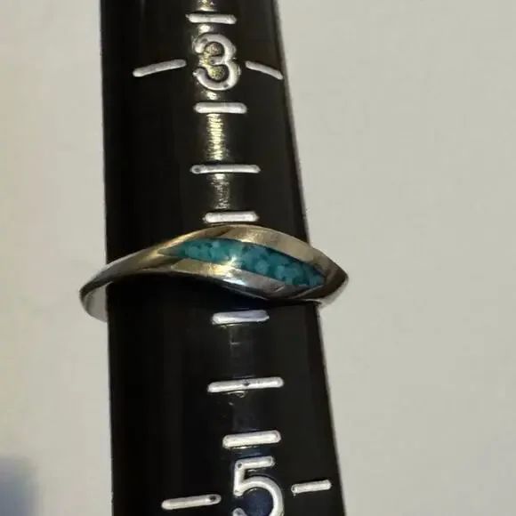 Vintage 89 stainless steel turquiose pinky/ toe ring size 4 - Picture 6 of 7